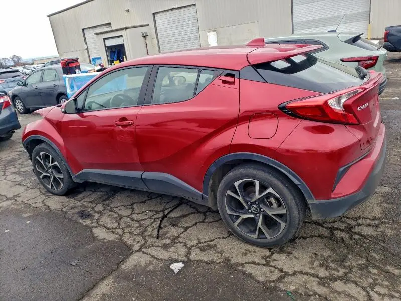 2020 TOYOTA C-HR XLE  