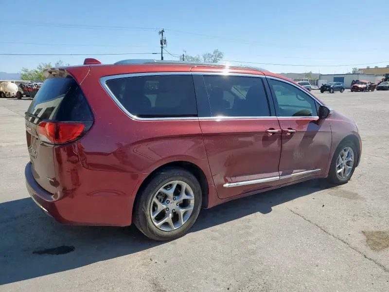 2018 CHRYSLER PACIFICA LIMITED  