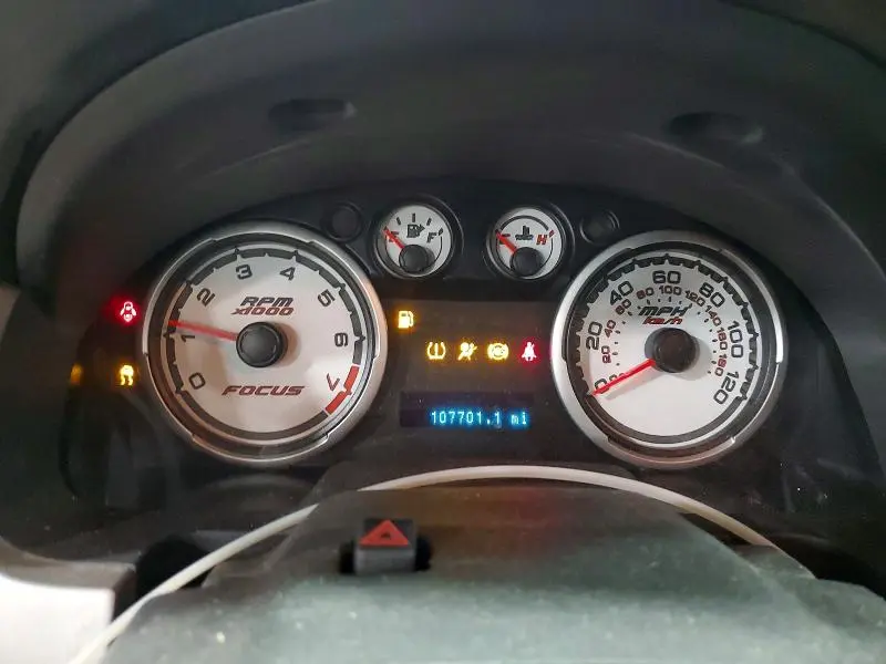 2010 FORD FOCUS SES  
