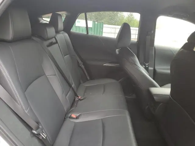 2022 TOYOTA VENZA LE  