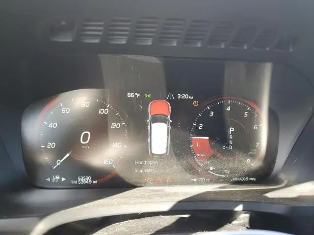2018 VOLVO XC90 T6