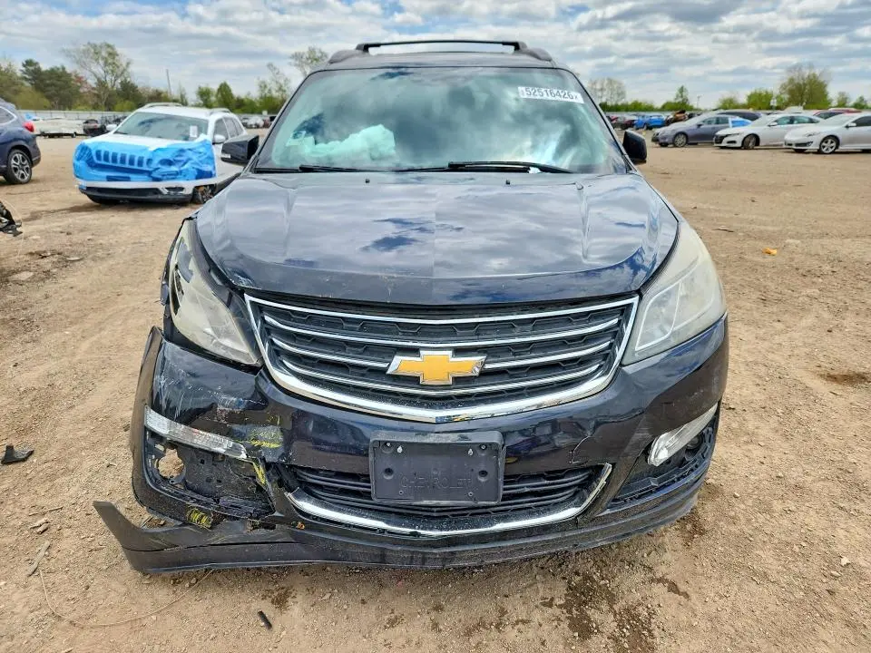 2015 CHEVROLET TRAVERSE LT  