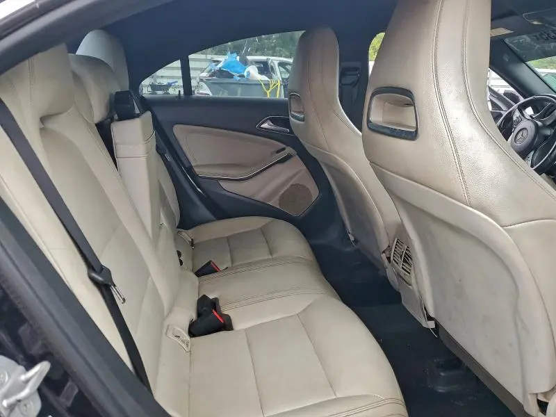 2015 MERCEDES-BENZ CLA 250  
