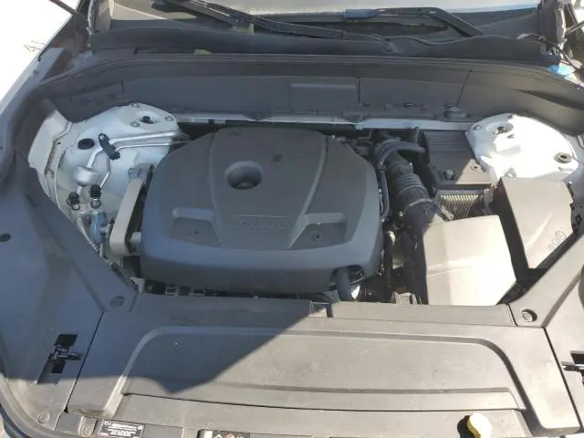 2018 VOLVO XC90 T6