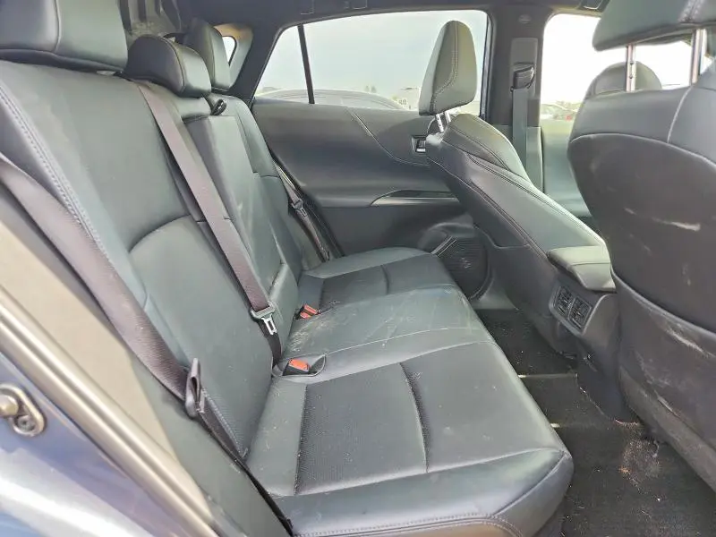 2021 TOYOTA VENZA LIMITED  