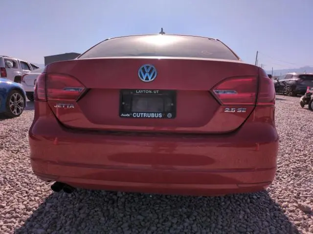 2013 VOLKSWAGEN JETTA SE  