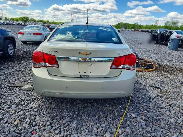 2012 CHEVROLET CRUZE LT  