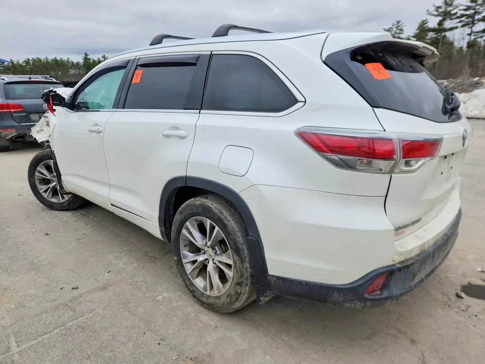 2015 TOYOTA HIGHLANDER XLE  