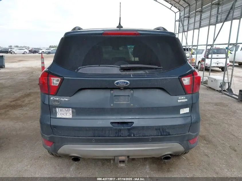 2019 FORD ESCAPE SEL