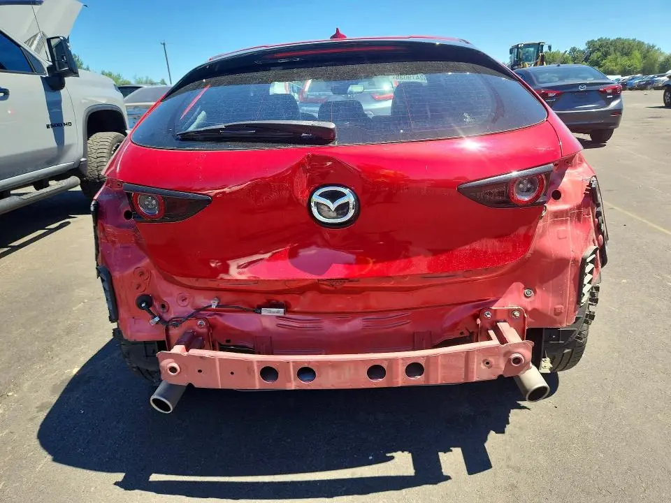 2019 MAZDA 3 PREMIUM  