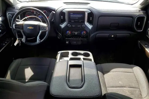 2020 CHEVROLET SILVERADO K1500 LT  