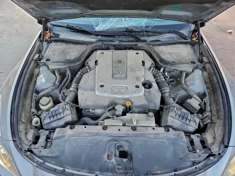 2011 INFINITI G37   
