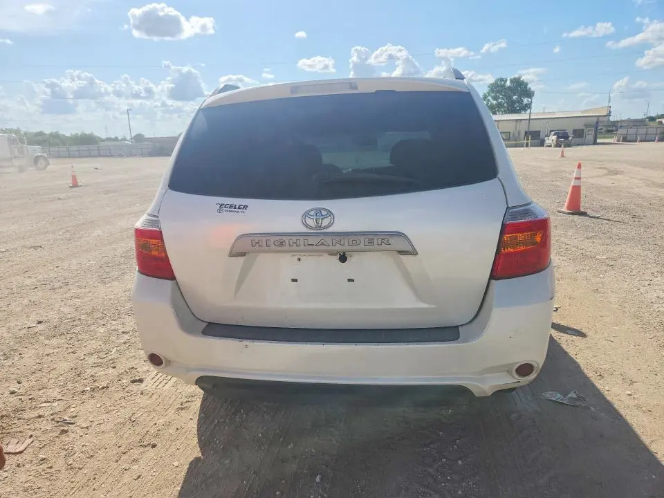 2010 TOYOTA HIGHLANDER BASE  