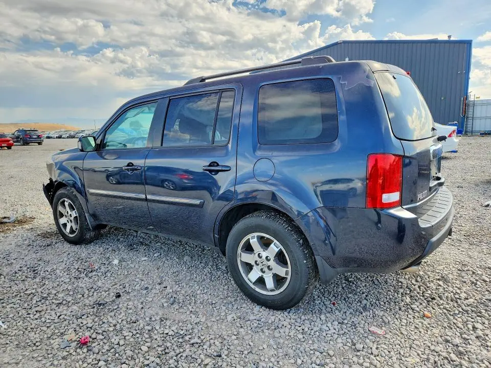 2011 HONDA PILOT TOURING  