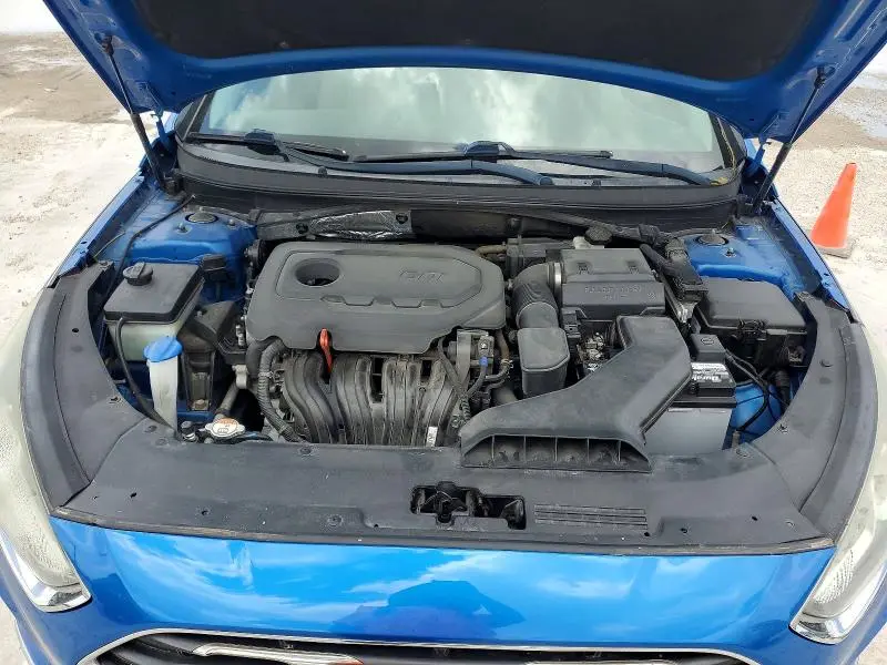 2018 HYUNDAI SONATA SE  
