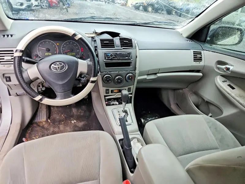 2011 TOYOTA COROLLA BASE  