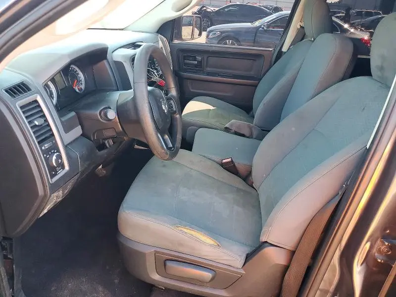 2016 RAM 1500 ST  