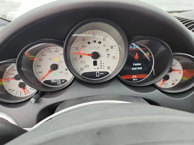 2013 PORSCHE CAYENNE GTS  