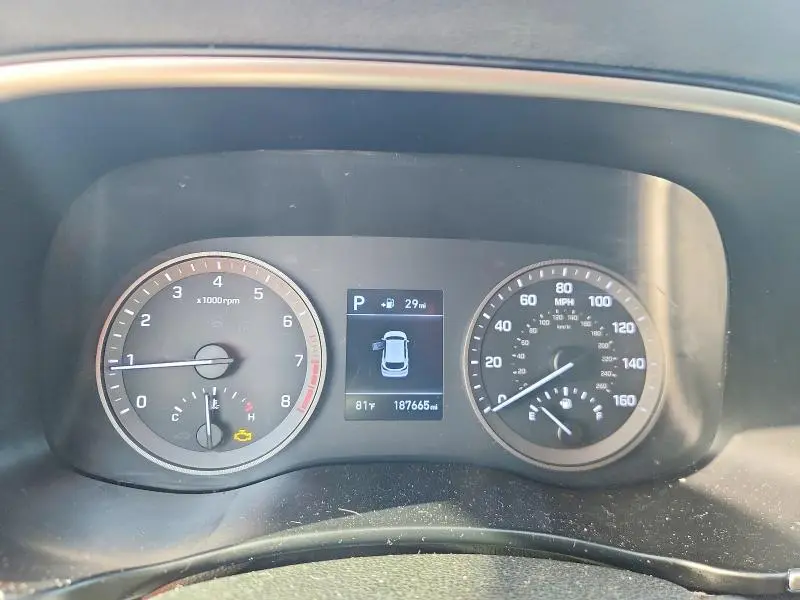 2019 HYUNDAI TUCSON SE  