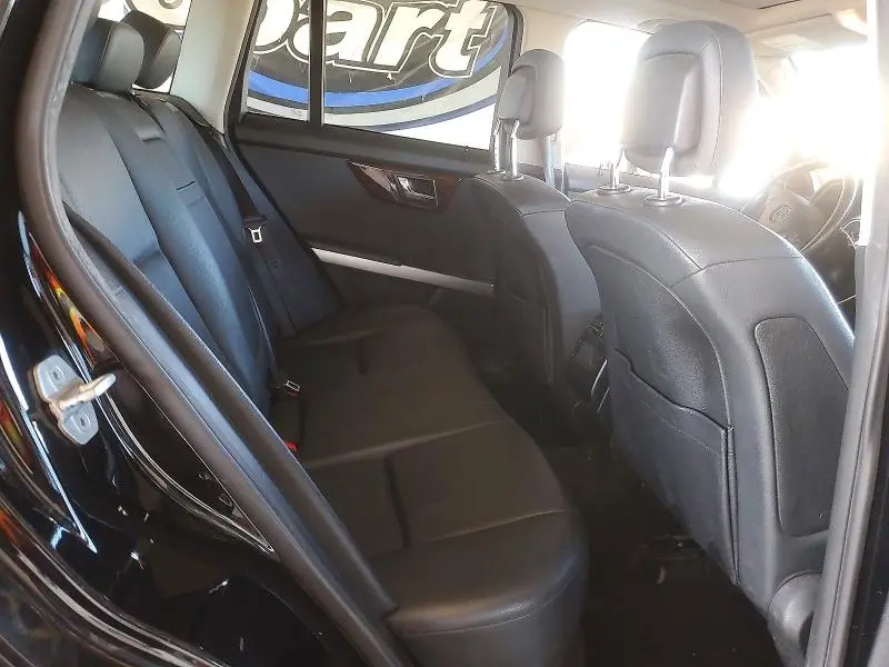 2011 MERCEDES-BENZ GLK 350  