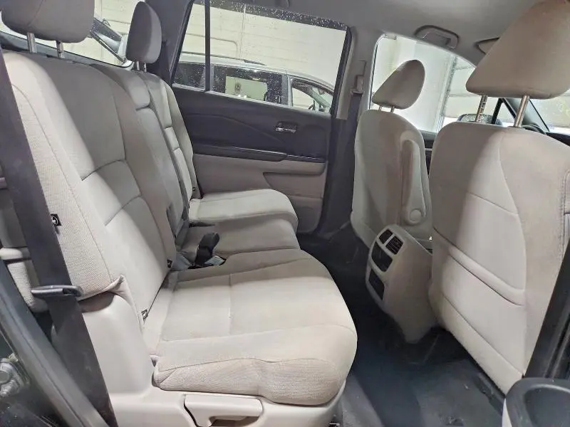 2016 HONDA PILOT LX  