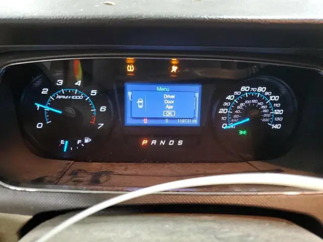 2016 FORD TAURUS SE  