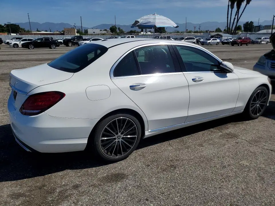 2019 MERCEDES-BENZ C 300  
