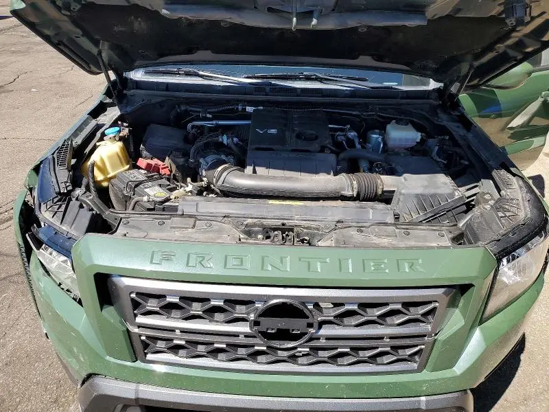 2022 NISSAN FRONTIER SV  