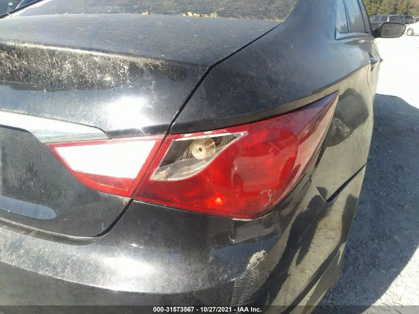2011 HYUNDAI SONATA GLS