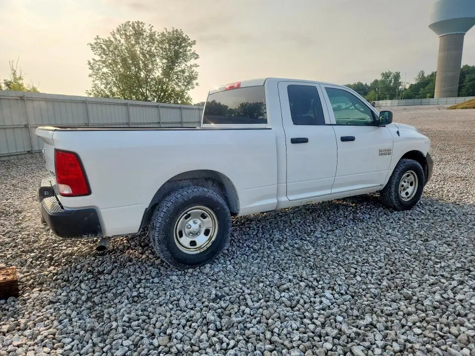2016 RAM 1500 ST  