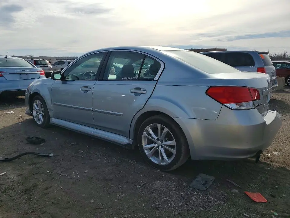 2013 SUBARU LEGACY 2.5I  