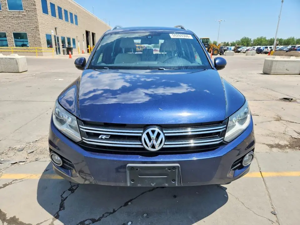 2016 VOLKSWAGEN TIGUAN S  