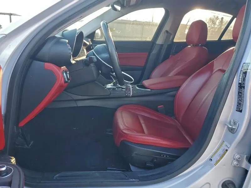 2021 ALFA ROMEO GIULIA SPORT  