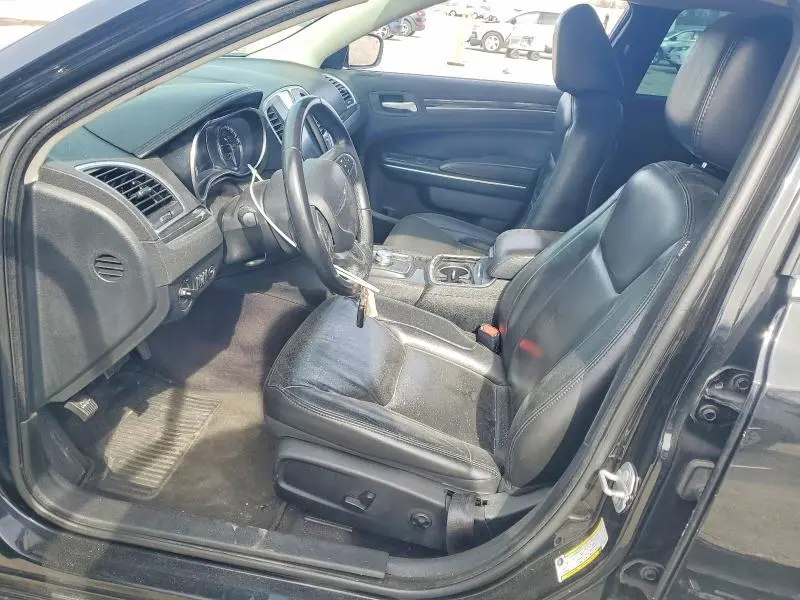 2018 CHRYSLER 300 TOURING  