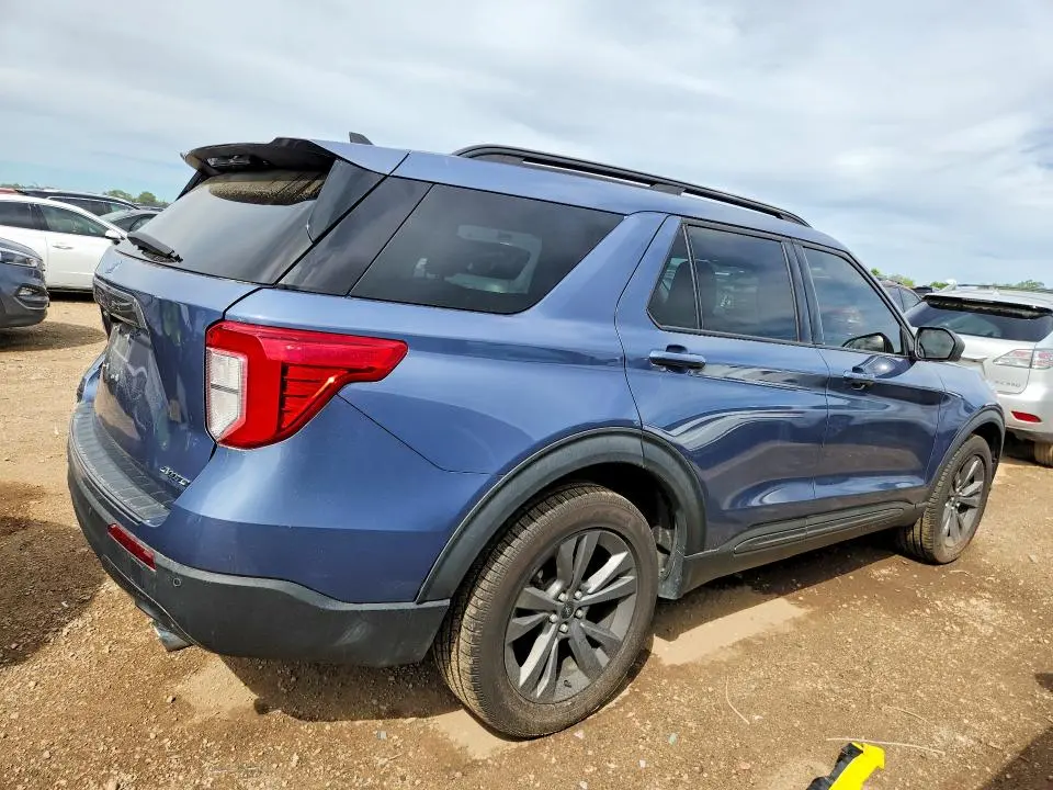 2021 FORD EXPLORER XLT  
