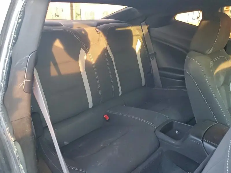 2018 CHEVROLET CAMARO LT  