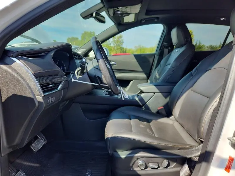 2019 CADILLAC XT4 SPORT  