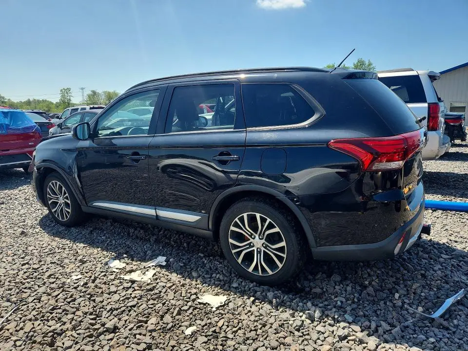 2016 MITSUBISHI OUTLANDER SE  
