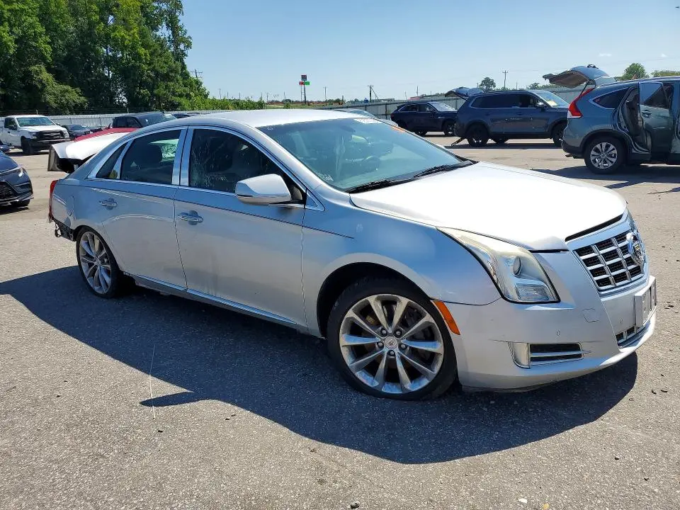2013 CADILLAC XTS LUXURY COLLECTION  