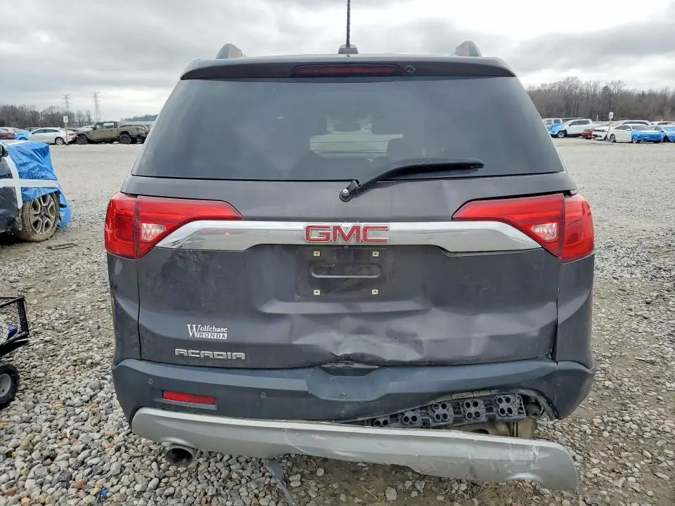 2018 GMC ACADIA SLT-2  