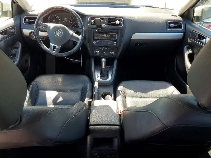 2014 VOLKSWAGEN JETTA SE  