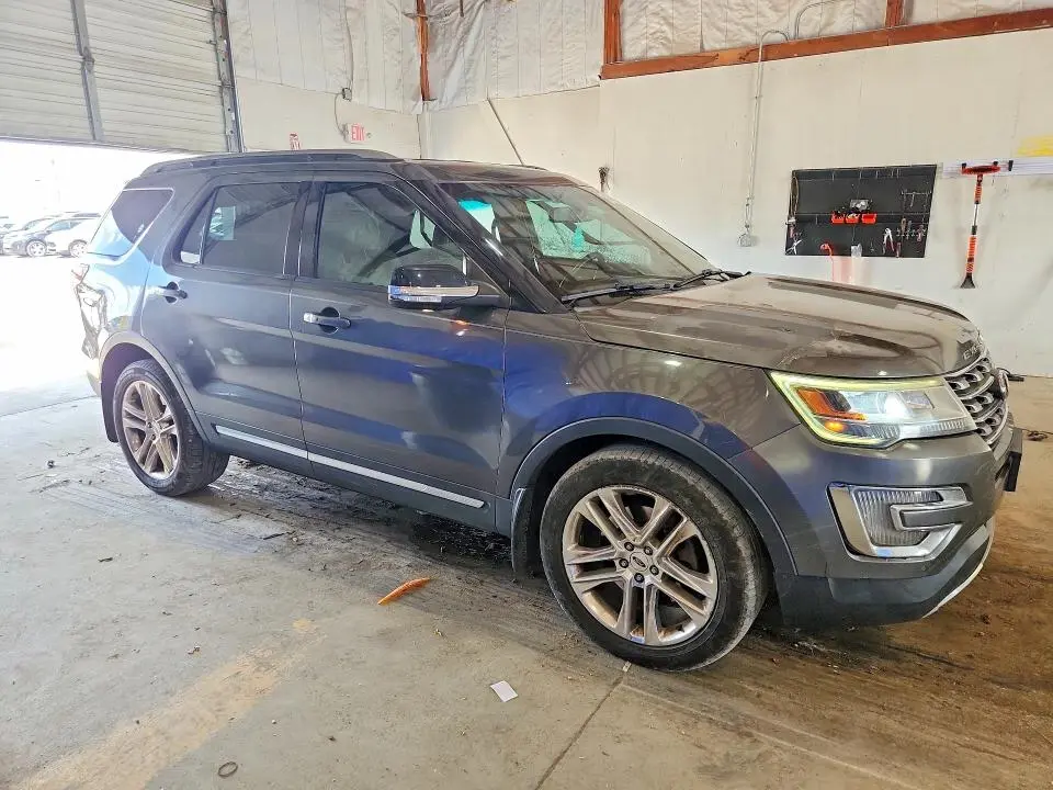 2016 FORD EXPLORER XLT  