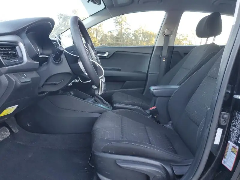 2023 KIA RIO LX  
