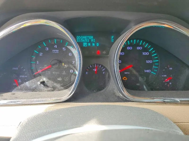 2011 CHEVROLET TRAVERSE LT  