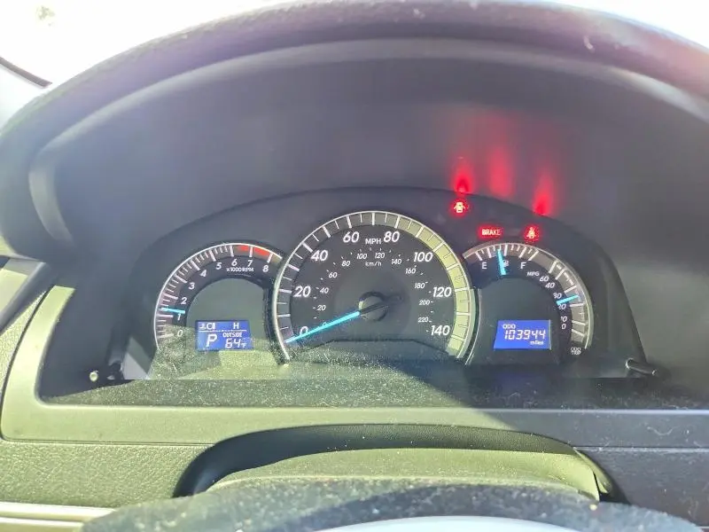 2012 TOYOTA CAMRY SE  