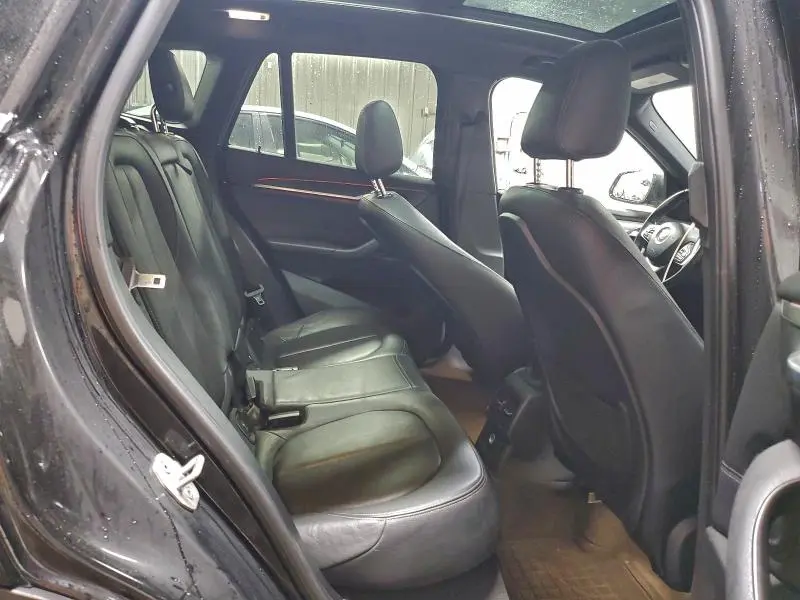 2016 BMW X1 XDRIVE28I  