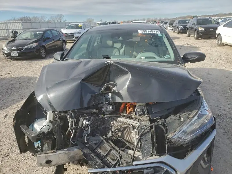 2020 HYUNDAI IONIQ SE  