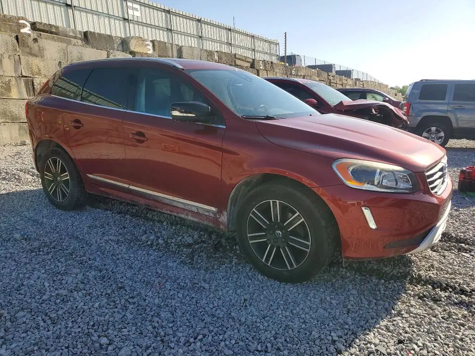 2017 VOLVO XC60 T5 DYNAMIC  