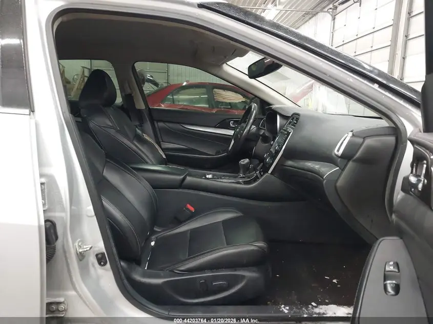 2017 NISSAN MAXIMA 3.5 SV