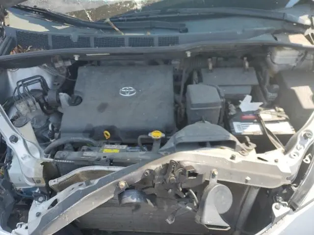 2011 TOYOTA SIENNA XLE  